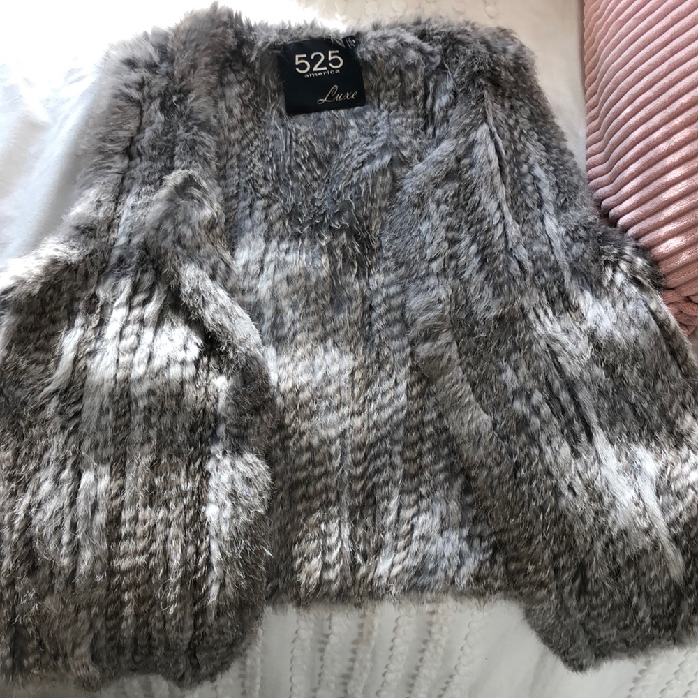 525 fur vest